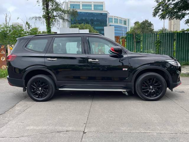 https://images10.gaadi.com/usedcar_image/4628230/original/processed_507758ba82187be7e5c14e368f5e791a.jpg?imwidth=6401