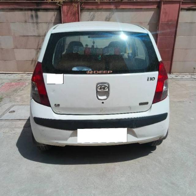 https://images10.gaadi.com/usedcar_image/4628234/original/processed_49505bba-eaf9-476e-93f0-13fbb070be6e.jpg?imwidth=6401