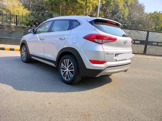https://images10.gaadi.com/usedcar_image/4628252/original/processed_e73828a02a132bb71c9bd8de8b363228.jpg?imwidth=6402