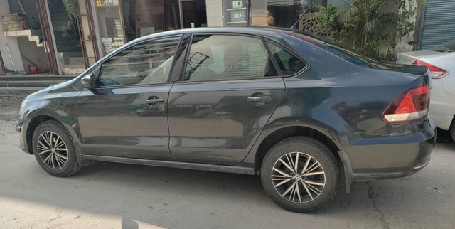 Second-hand 2019 Volkswagen Vento 1.6 Highline for sale in Dehradun-5