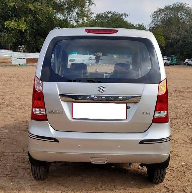 https://images10.gaadi.com/usedcar_image/4628330/original/processed_8a5a19897b68e1058eef415cb26071af.jpg?imwidth=6402