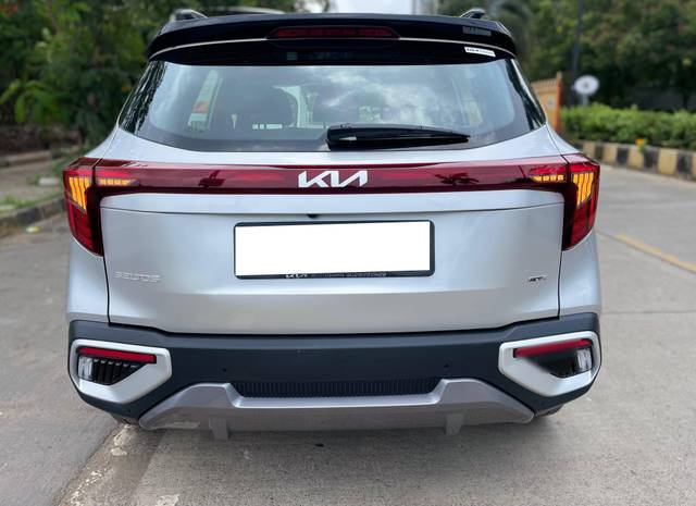 https://images10.gaadi.com/usedcar_image/4628331/original/processed_096ba1227141cddba63f87c5abb085fe.jpg?imwidth=6402