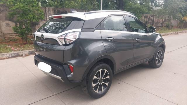 https://images10.gaadi.com/usedcar_image/4628341/original/processed_432dea49da0f0df13e8094fc9f36bf97.jpg?imwidth=6402