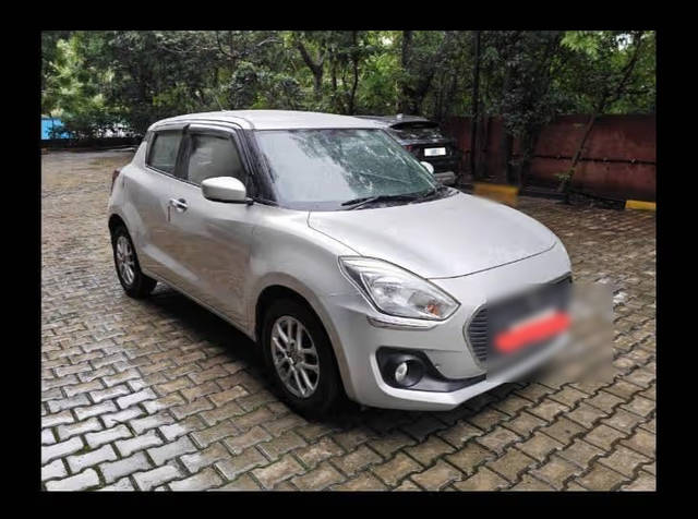 https://images10.gaadi.com/usedcar_image/4628350/original/c909ffb1-b2f1-43de-ab51-1cfffd1de594.png?imwidth=6400