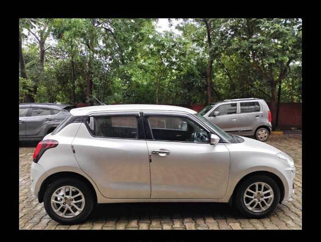 https://images10.gaadi.com/usedcar_image/4628350/original/processed_0c75c6b0-e9f8-4ddc-a65c-236e3b2ea1b2.jpg?imwidth=6401