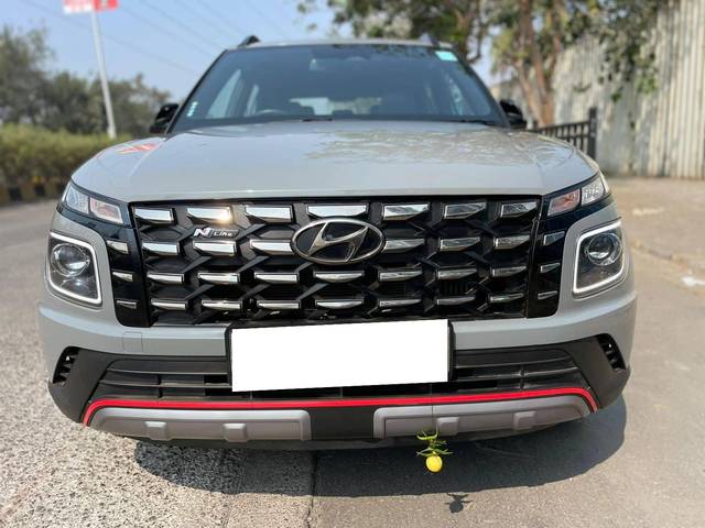 https://images10.gaadi.com/usedcar_image/4628357/original/processed_78e42c432a1237d3a4b22800d54e148a.jpg?imwidth=6400