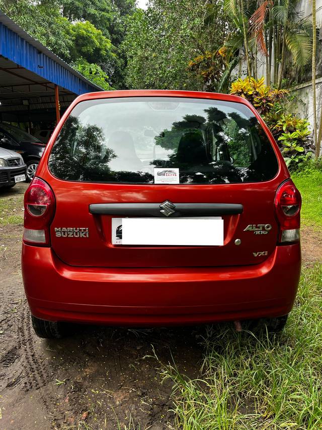 https://images10.gaadi.com/usedcar_image/4628363/original/processed_65c82b7bd0ebb7c1991f497c29107ab4.jpg?imwidth=6402