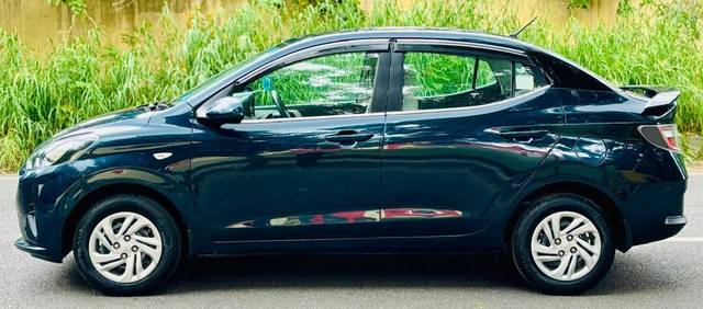 https://images10.gaadi.com/usedcar_image/4628365/original/processed_6084c36f142c83e775c0c4862bdca90a.jpg?imwidth=6402