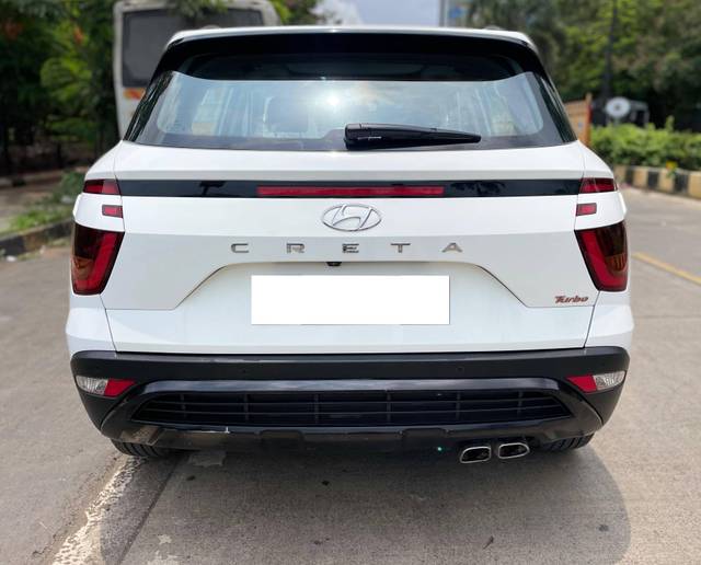 https://images10.gaadi.com/usedcar_image/4628383/original/processed_5a6f69d27b75bc1412ec415b09b1a335.jpg?imwidth=6402