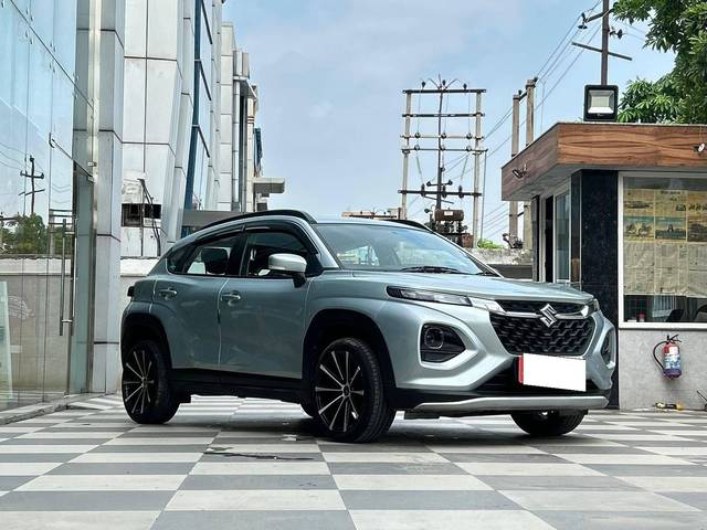 https://images10.gaadi.com/usedcar_image/4628385/original/processed_5da2e58fe55b0ec8b8902358af4e7830.jpg?imwidth=6400