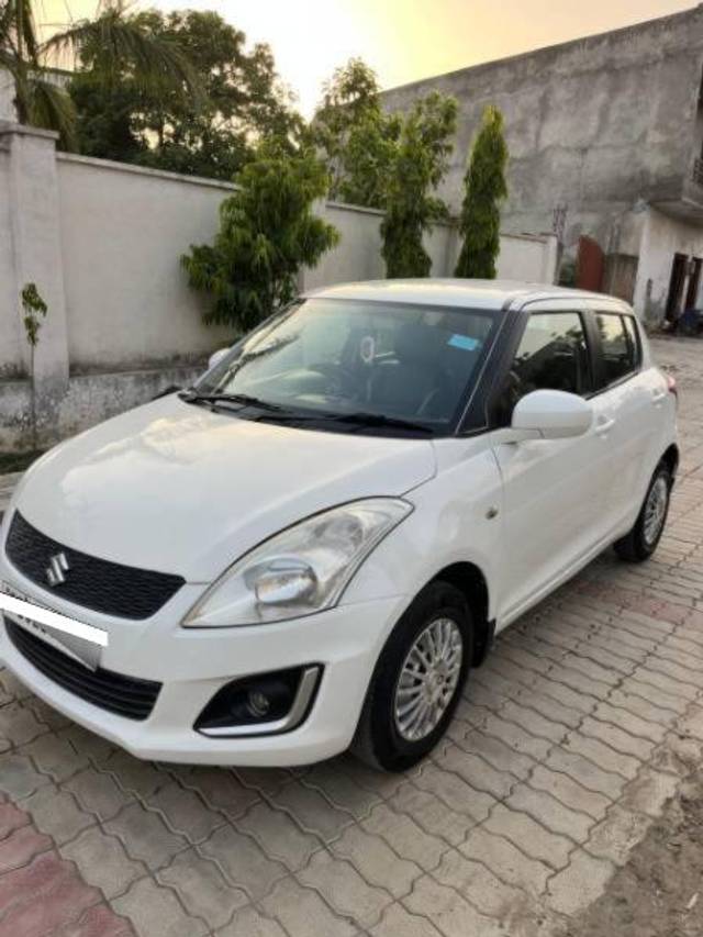 https://images10.gaadi.com/usedcar_image/4628388/original/processed_eedc4632-82f1-48c8-a342-5f6f682beb9d.jpg?imwidth=6402
