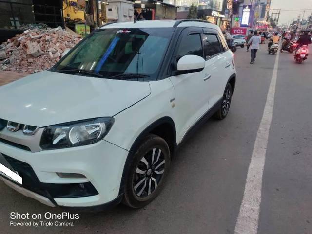 https://images10.gaadi.com/usedcar_image/4628394/original/processed_b655c827-c058-4e9a-b0b1-cc325d0c2a13.jpg?imwidth=6400