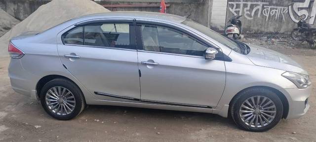 https://images10.gaadi.com/usedcar_image/4628397/original/processed_93b9e60fe7c017e9087c942797ff5e80.jpg?imwidth=6401