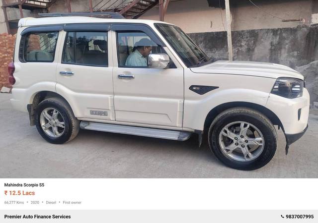 https://images10.gaadi.com/usedcar_image/4628410/original/processed_a77462ba10af6dd96fe4de6ada9a7406.jpg?imwidth=6402