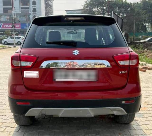 https://images10.gaadi.com/usedcar_image/4628415/original/processed_eedec35887db4ebb4ca15ef839fefc8c.jpg?imwidth=6402