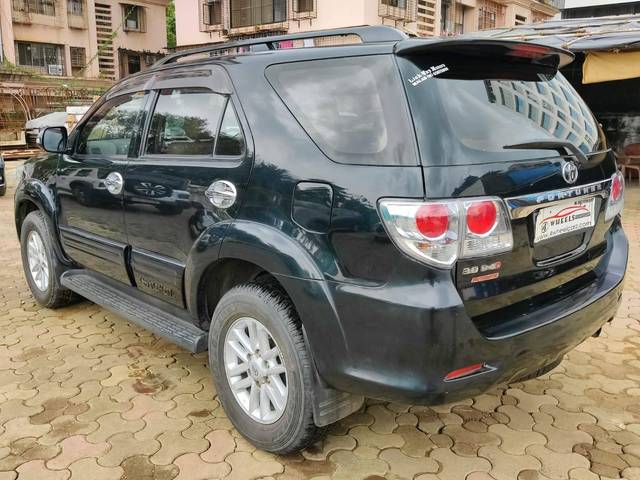 https://images10.gaadi.com/usedcar_image/4628461/original/processed_2c63f1380b8a2a6dc1d0847d58a8c6ed.jpeg?imwidth=6402