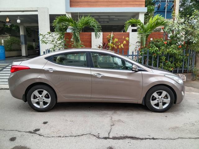https://images10.gaadi.com/usedcar_image/4628476/original/processed_b343038b8f85c645d0816b91e65f18f9.jpg?imwidth=6401