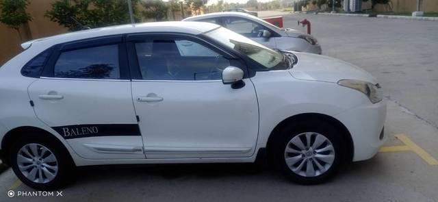 https://images10.gaadi.com/usedcar_image/4628477/original/processed_e3a79aef-b79c-4e0e-b600-7a679d74b9f8.jpg?imwidth=6401