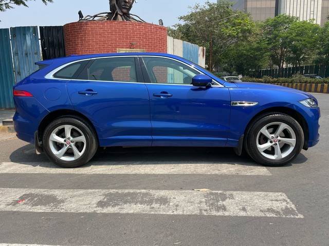 https://images10.gaadi.com/usedcar_image/4628507/original/1510c59bc0f817d2dda355a083d65646.jpg?imwidth=6401