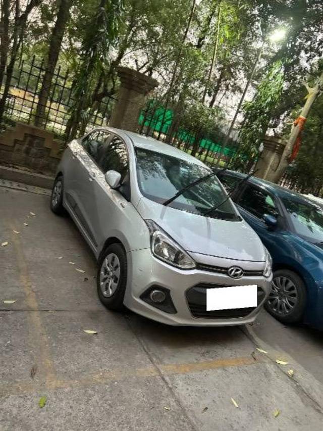 https://images10.gaadi.com/usedcar_image/4628511/original/processed_c6fb8dd7-f740-48f4-92aa-a5dc05cb5576.jpeg?imwidth=6400