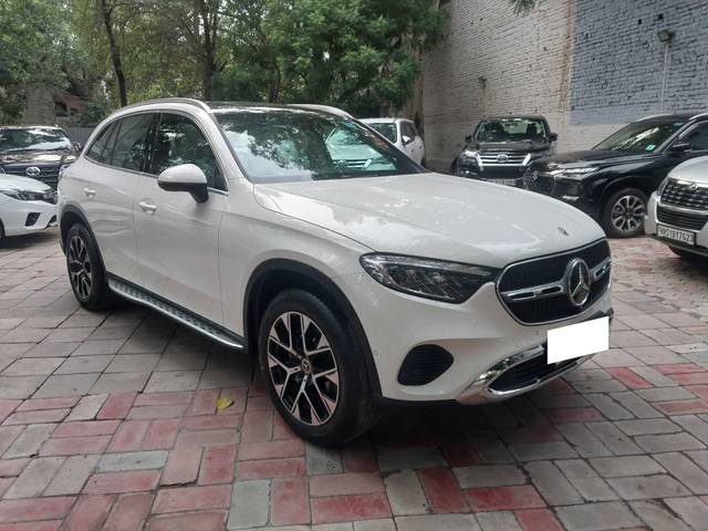 https://images10.gaadi.com/usedcar_image/4628519/original/processed_1da6c9bbd8486ea25676585a6b4c1c8c.jpg?imwidth=6400