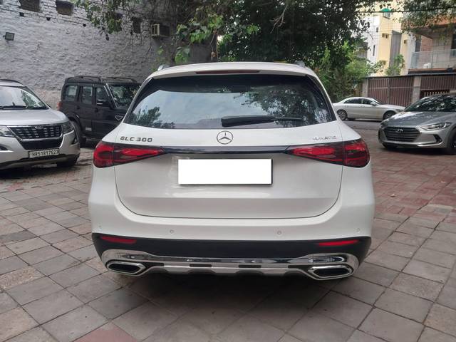 https://images10.gaadi.com/usedcar_image/4628519/original/processed_20b4ae6a19e797fe8cc3132cb97ab0f1.jpg?imwidth=6401