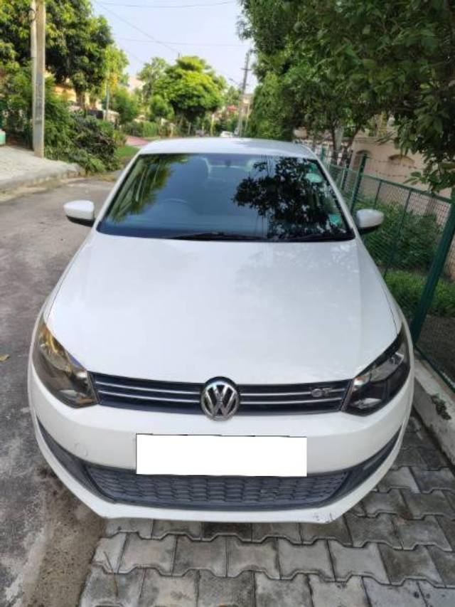 https://images10.gaadi.com/usedcar_image/4628536/original/processed_dc24ced3-2e66-4157-ae25-37603b159ba5.jpeg?imwidth=6400