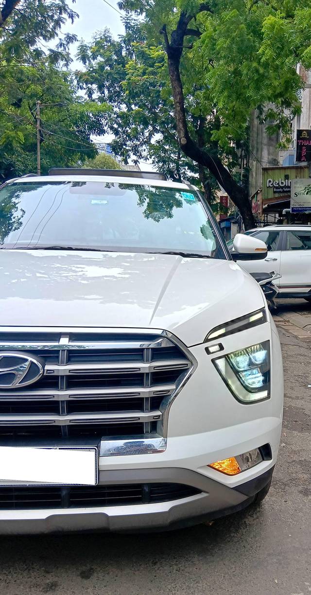 https://images10.gaadi.com/usedcar_image/4628538/original/processed_7ae066c921326072f1de326285680bf9.jpg?imwidth=6400