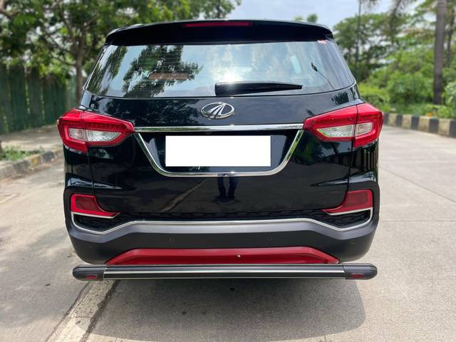 https://images10.gaadi.com/usedcar_image/4628547/original/processed_e739f71dcc1fe0f16d9737d1fe0ee2e4.jpg?imwidth=6402