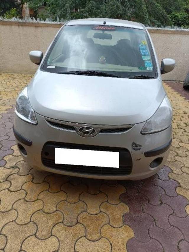 https://images10.gaadi.com/usedcar_image/4628586/original/processed_5ad1035b-d352-46f9-9774-82fa47ae4614.jpg?imwidth=6400