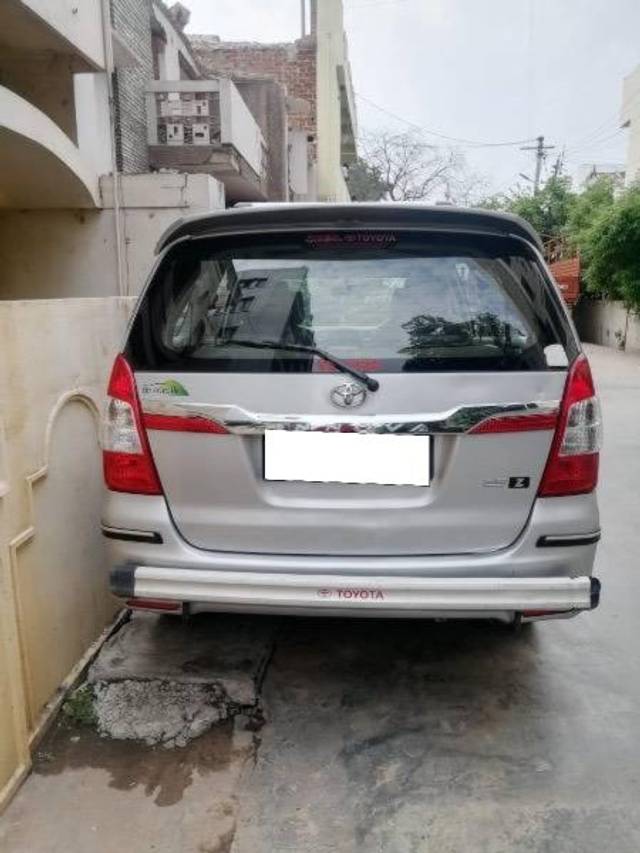 https://images10.gaadi.com/usedcar_image/4628599/original/processed_3d909cb9-a8ce-4c4a-b742-68daf22e3a91.jpeg?imwidth=6400