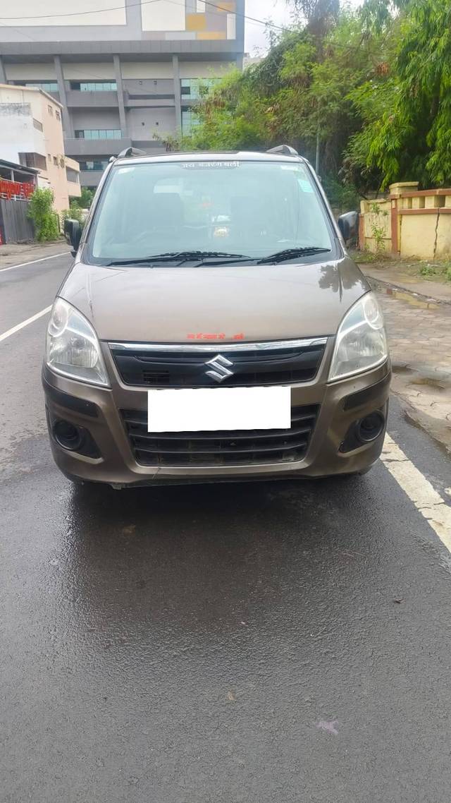 https://images10.gaadi.com/usedcar_image/4628605/original/processed_1f3e7b1ec8bdb007bf7309bc54212f45.jpg?imwidth=6400