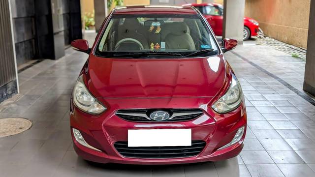 https://images10.gaadi.com/usedcar_image/4628620/original/processed_276046b6174d7435ec10af6806c8b147.jpg?imwidth=6402