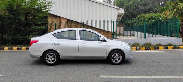 https://images10.gaadi.com/usedcar_image/4628643/original/26418613ef9d63e8d3a9faeacb064607.jpeg?imwidth=6401