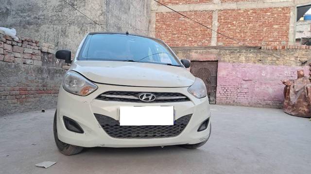 https://images10.gaadi.com/usedcar_image/4628675/original/processed_488cfb53-e9f7-4c83-a56a-eae407294f9a.jpg?imwidth=6400