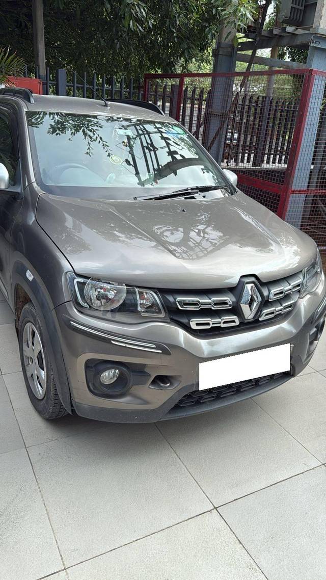 https://images10.gaadi.com/usedcar_image/4628691/original/processed_f9fd762e-6003-4a9c-86cc-4b39dd7d74dd.jpg?imwidth=6401