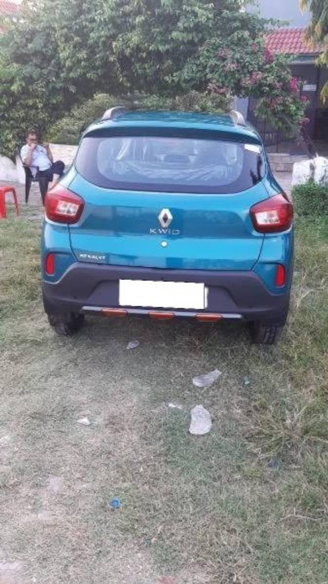 https://images10.gaadi.com/usedcar_image/4628722/original/processed_bac09d87-9056-4fd4-8896-0040a4da273f.jpeg?imwidth=6401