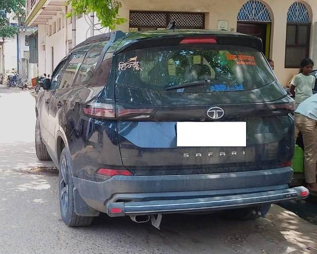 https://images10.gaadi.com/usedcar_image/4628723/original/processed_962eddea-c482-4704-8fe9-bc1994a7a48a.jpeg?imwidth=6402