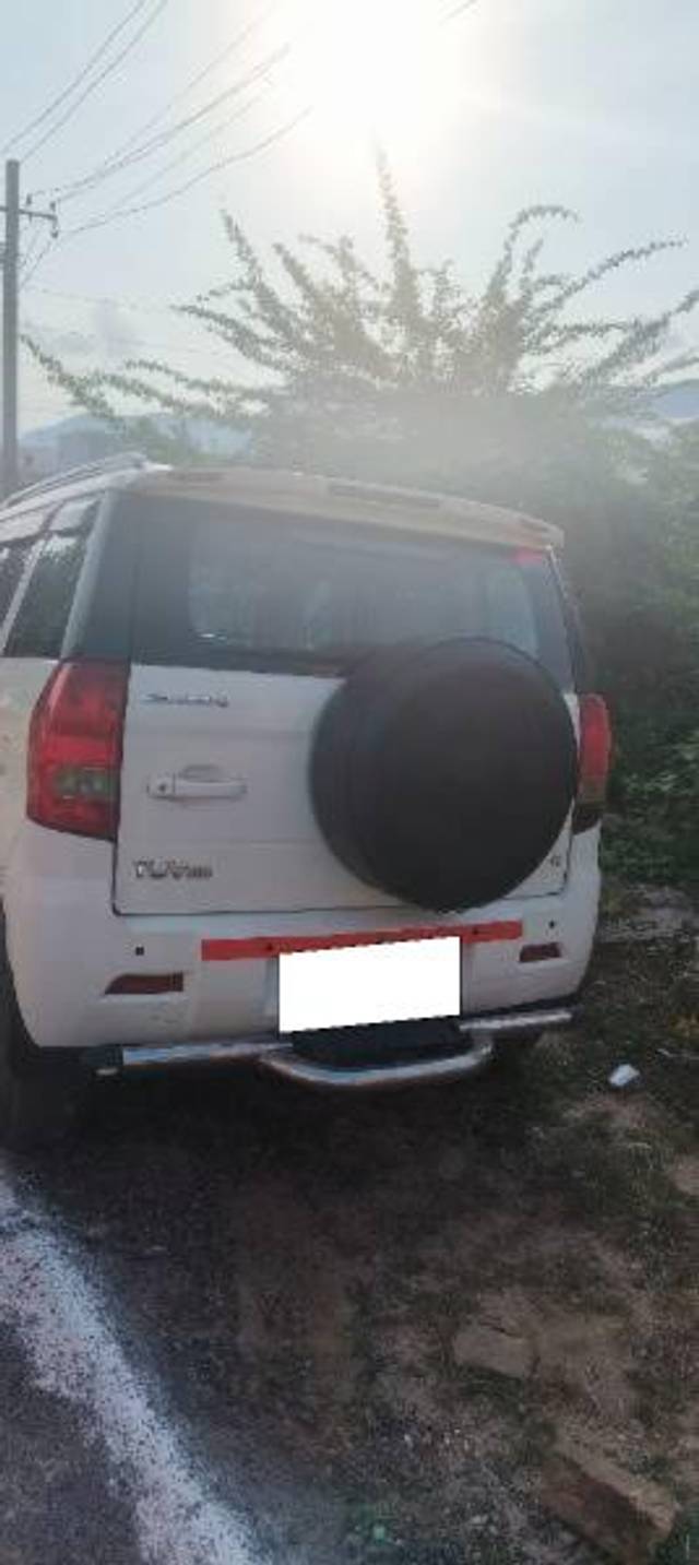 https://images10.gaadi.com/usedcar_image/4628821/original/processed_0ef988eb-85ea-477c-a588-bc58e55124c9.jpg?imwidth=6401