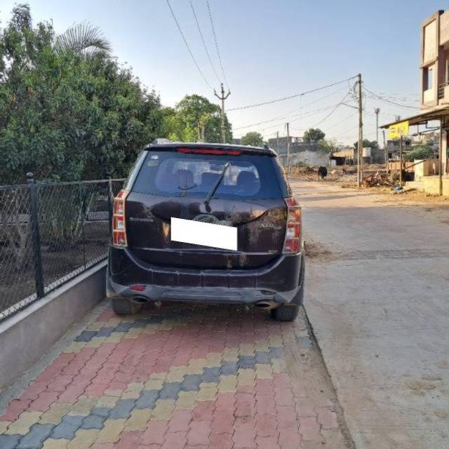 https://images10.gaadi.com/usedcar_image/4628835/original/processed_0b08fefb-280b-446a-8142-64d721149dd2.jpg?imwidth=6402