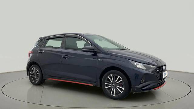 https://images10.gaadi.com/usedcar_image/4628904/original/e0dc2c318d5f205002b521c3342b4d42.jpg?imwidth=6400