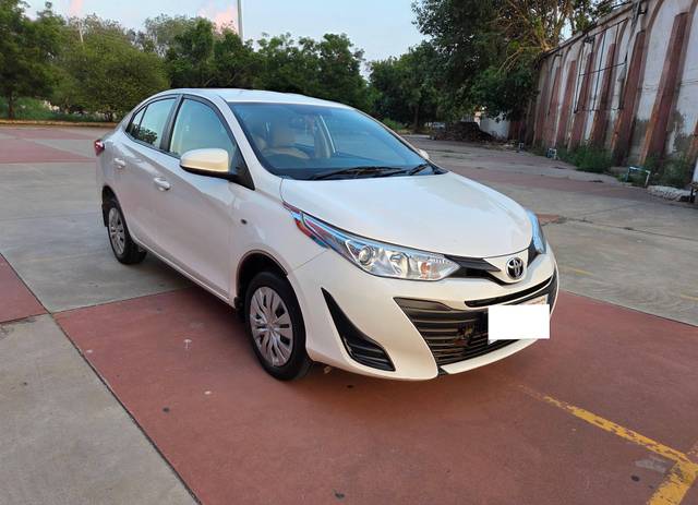 https://images10.gaadi.com/usedcar_image/4628915/original/processed_9f293af65049ae1b3c92295327a1a17e.jpg?imwidth=6400