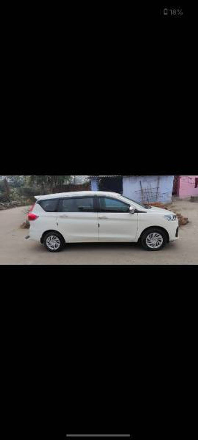 https://images10.gaadi.com/usedcar_image/4628922/original/processed_96915e47-090c-4b6b-bf95-d5e4da787b48.png?imwidth=6402