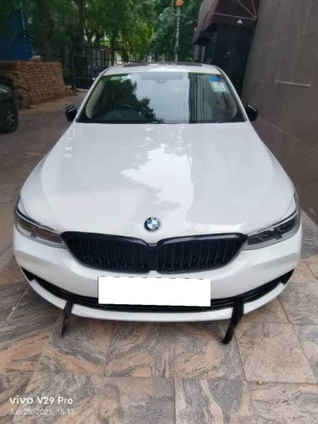https://images10.gaadi.com/usedcar_image/4628928/original/processed_6d30b925-b7db-4fd4-9856-0a3629f10fad.jpg?imwidth=6400