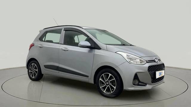 https://images10.gaadi.com/usedcar_image/4628986/original/16eec55d16f57d1cd01a0ebb403da6fd.jpg?imwidth=6400