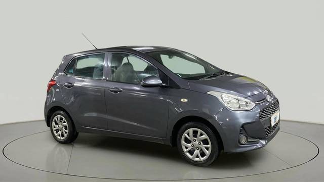 https://images10.gaadi.com/usedcar_image/4629006/original/a1e0be434ae52ce522504429092d9d04.jpg?imwidth=6400