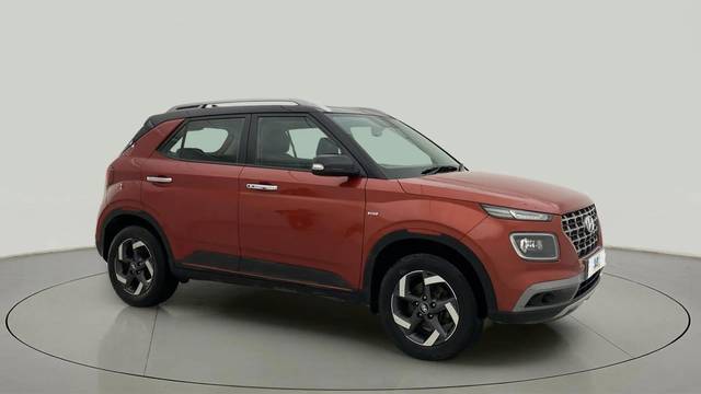 https://images10.gaadi.com/usedcar_image/4629011/original/2c77f1aba427a7dcc4cb0d5ffa0a6dea.jpg?imwidth=6400