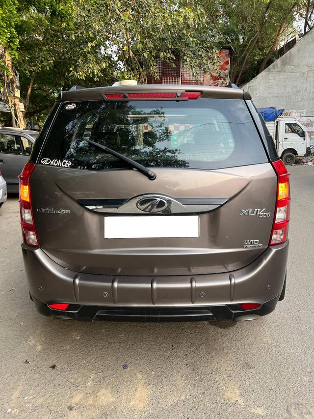 https://images10.gaadi.com/usedcar_image/4629013/original/processed_1d128c2dbeedab7ff0c15ddc492575ba.jpg?imwidth=6401