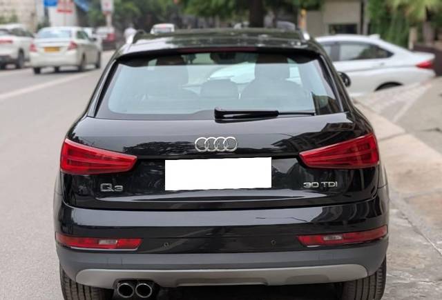 https://images10.gaadi.com/usedcar_image/4629025/original/processed_12fc88ed32d789f06cf3b94692628ec7.jpeg?imwidth=6401