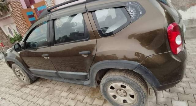 https://images10.gaadi.com/usedcar_image/4629095/original/processed_0ac2cd82-7b33-46c3-87a6-3cfb34faf78e.jpg?imwidth=6402
